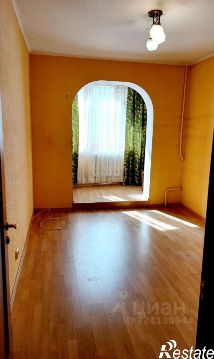 3-комн квартира ул Глухова, 20,  д. 20