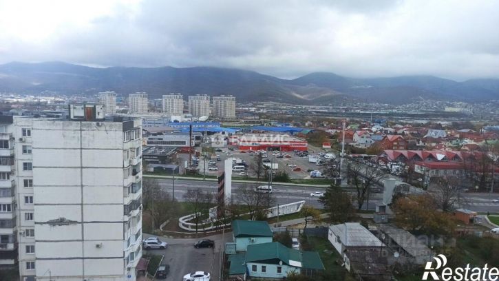 3-комн квартира улица Видова, 171А,  д. 171А