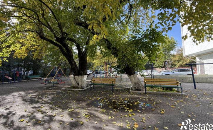 3-комн квартира ул Леднева, 2,  д. 2