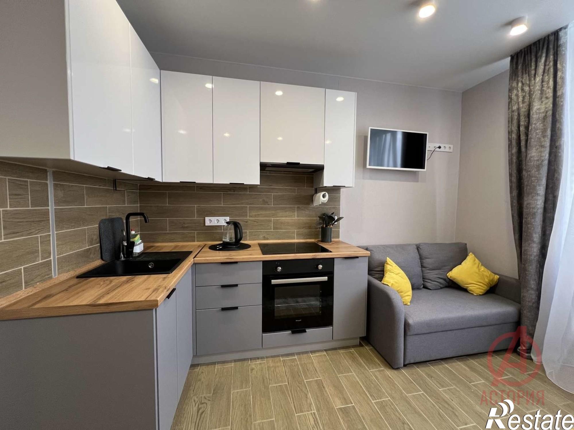 Сдать студию за 25 000 рублей на Хворостянского улица, 21