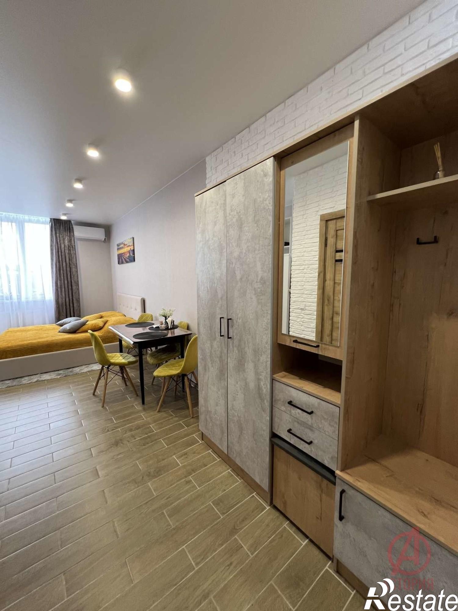 Сдать студию за 25 000 рублей на Хворостянского улица, 21