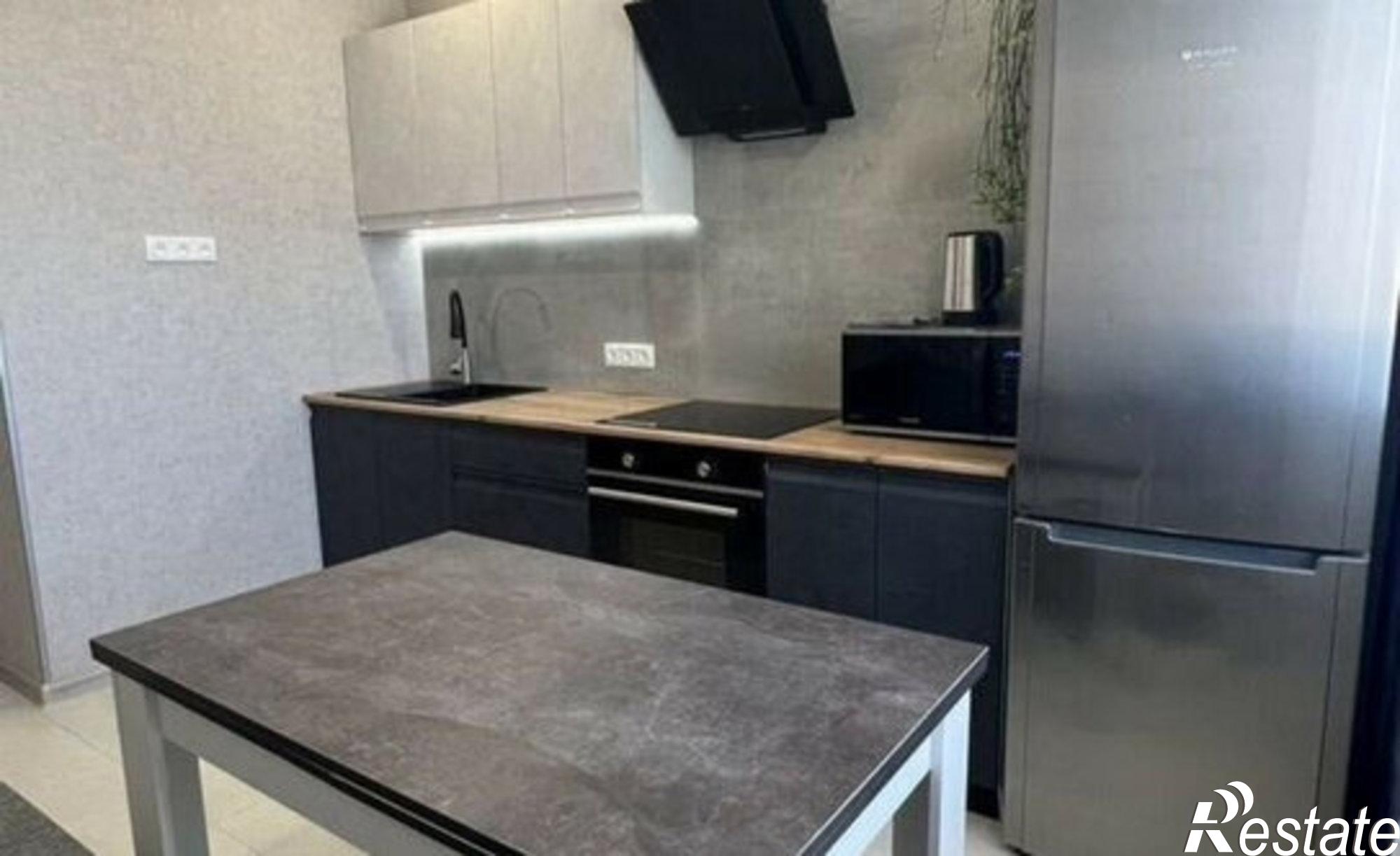 Купить квартиру за 7 900 000 рублей на улица Котанова, 2 к1