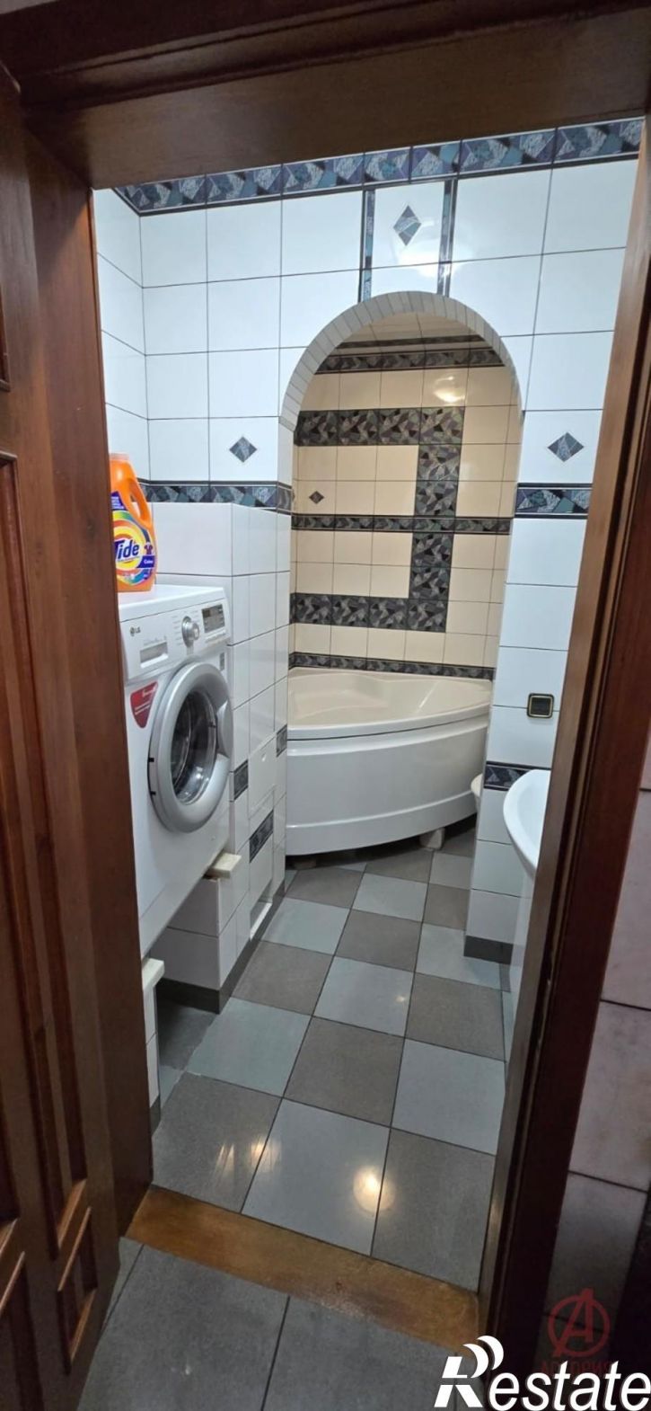 2-комн квартира Куникова улица, 11