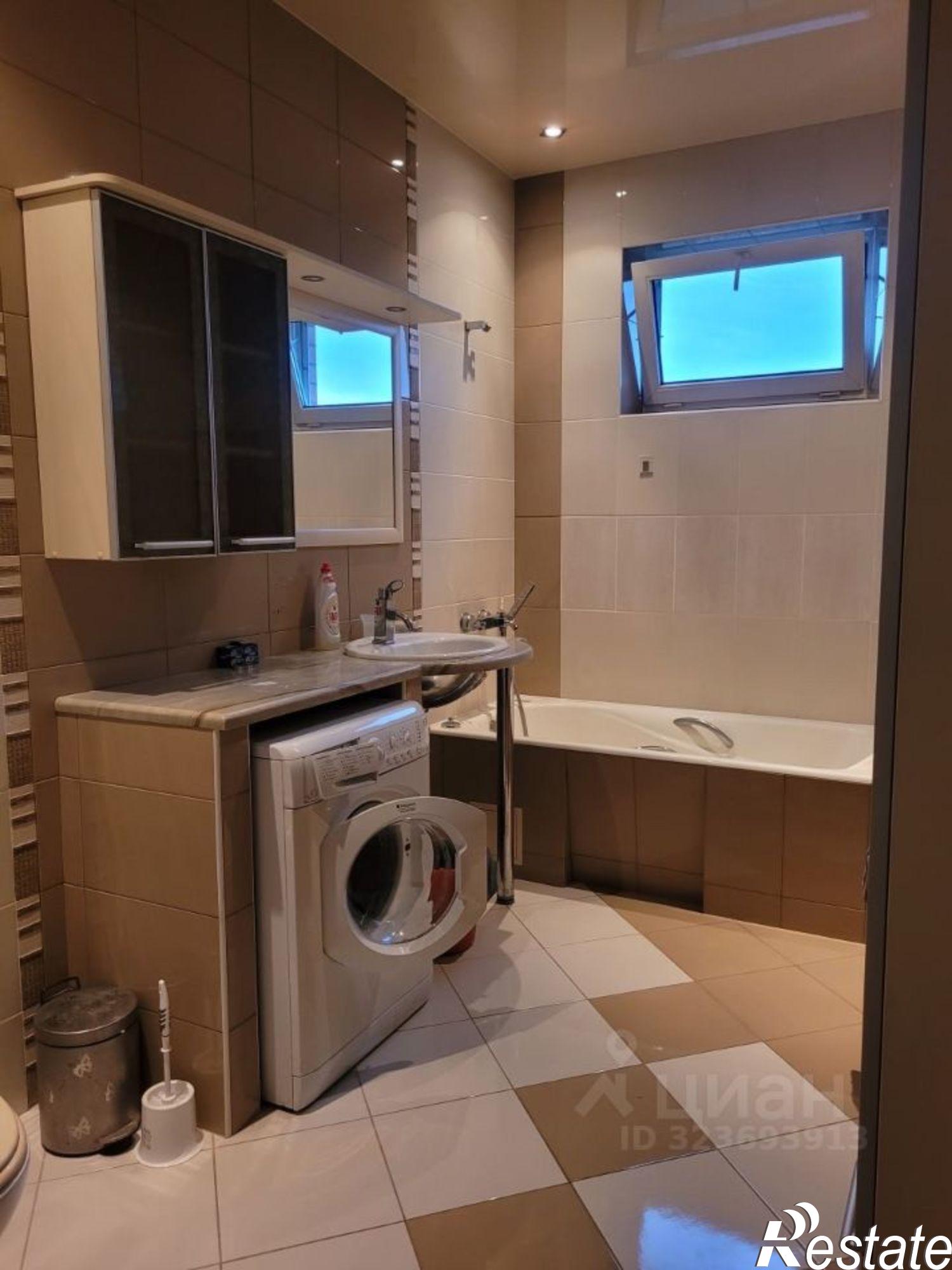 Сдать дачу, дом, коттедж за 70 000 рублей на 1-й Кирилловский пер, 7