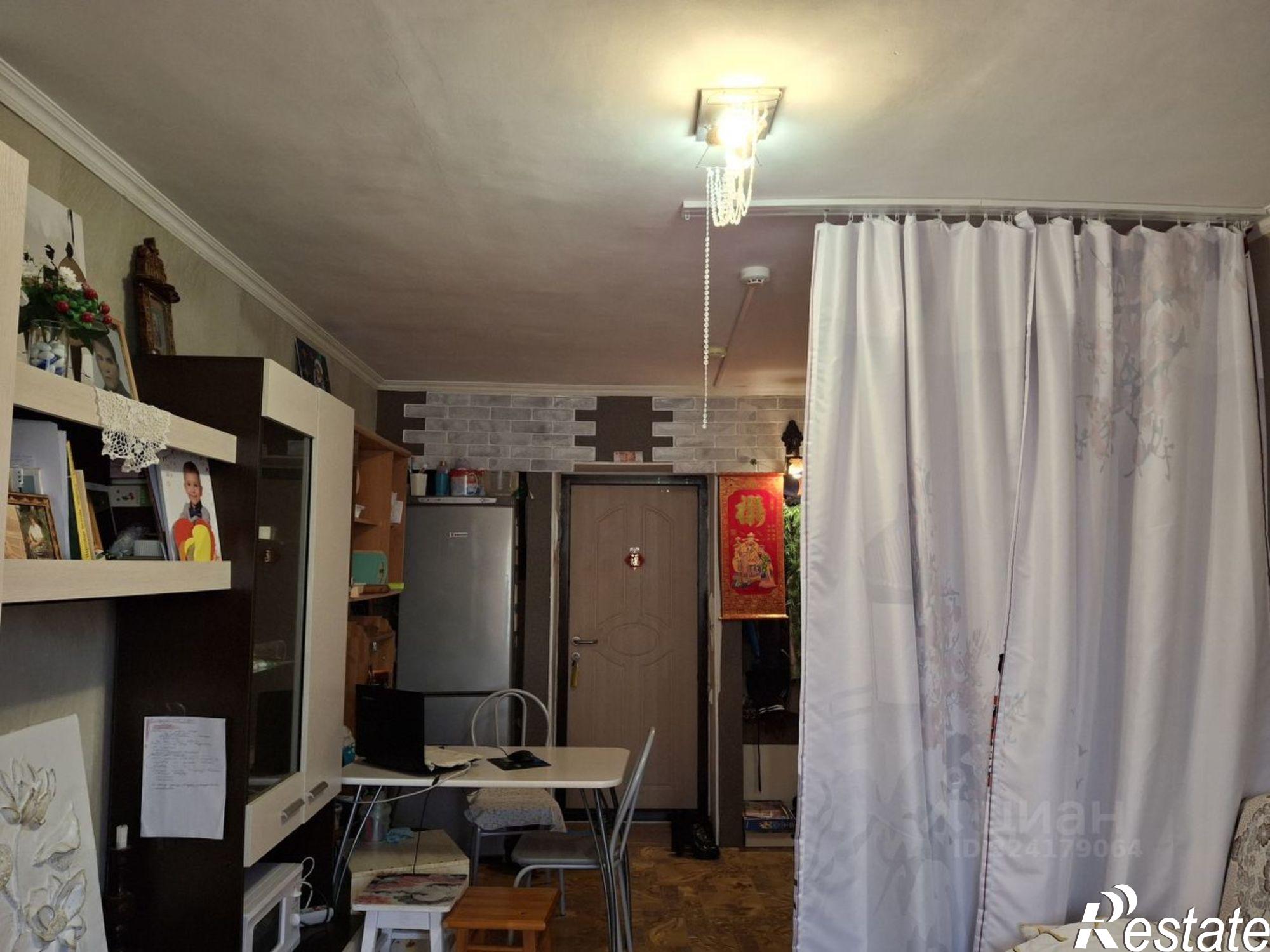 Купить комнату за 2 400 000 рублей на пр-кт Дзержинского, 174