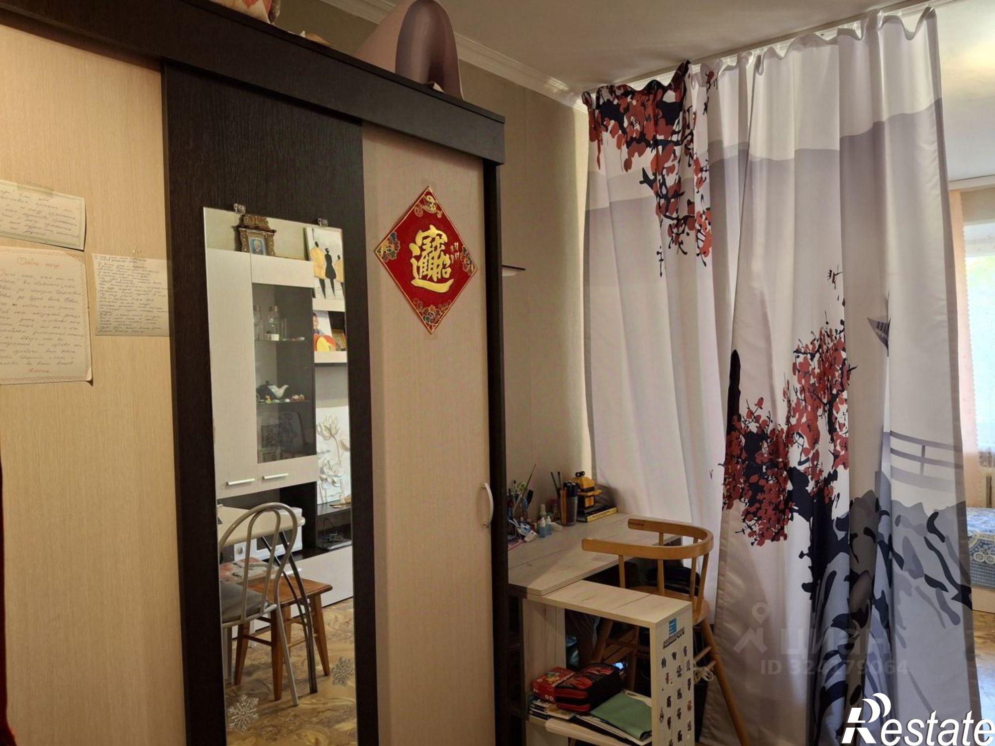 Купить комнату за 2 400 000 рублей на пр-кт Дзержинского, 174