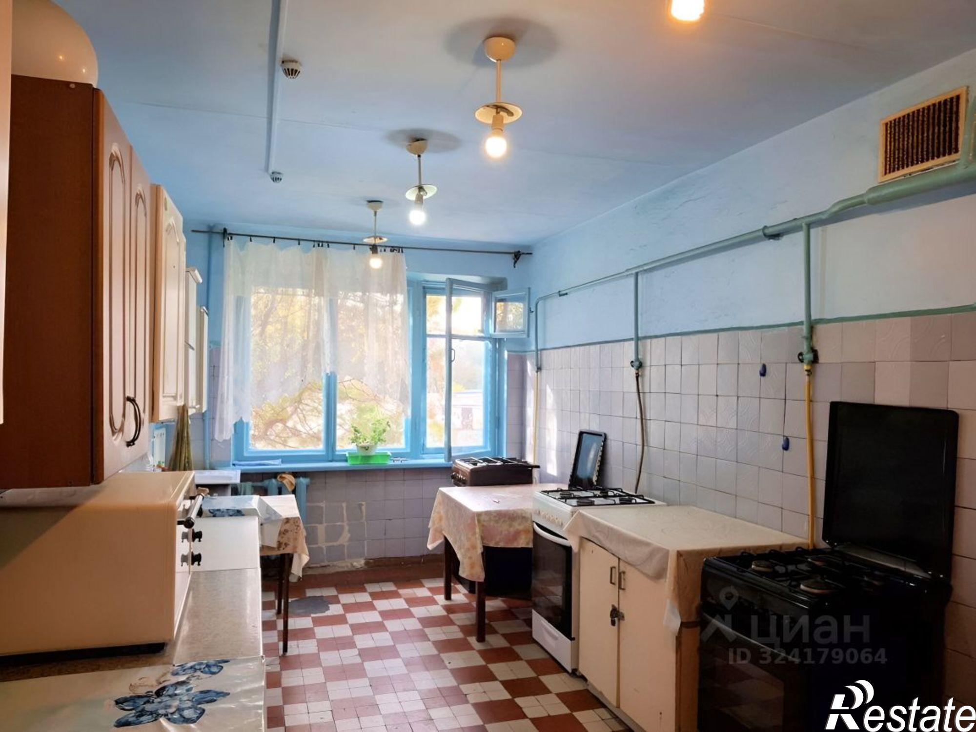 Купить комнату за 2 400 000 рублей на пр-кт Дзержинского, 174