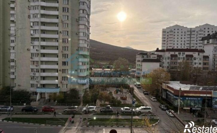 3-комн квартира улица Видова, 165,  д. 165