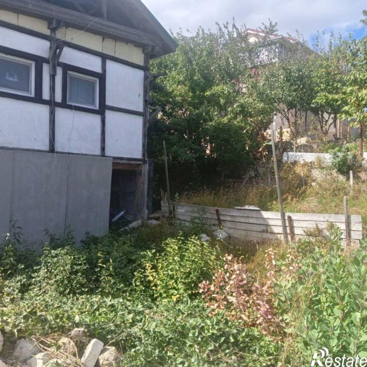 3-комн квартира Ленская улица, 12,  д. 12