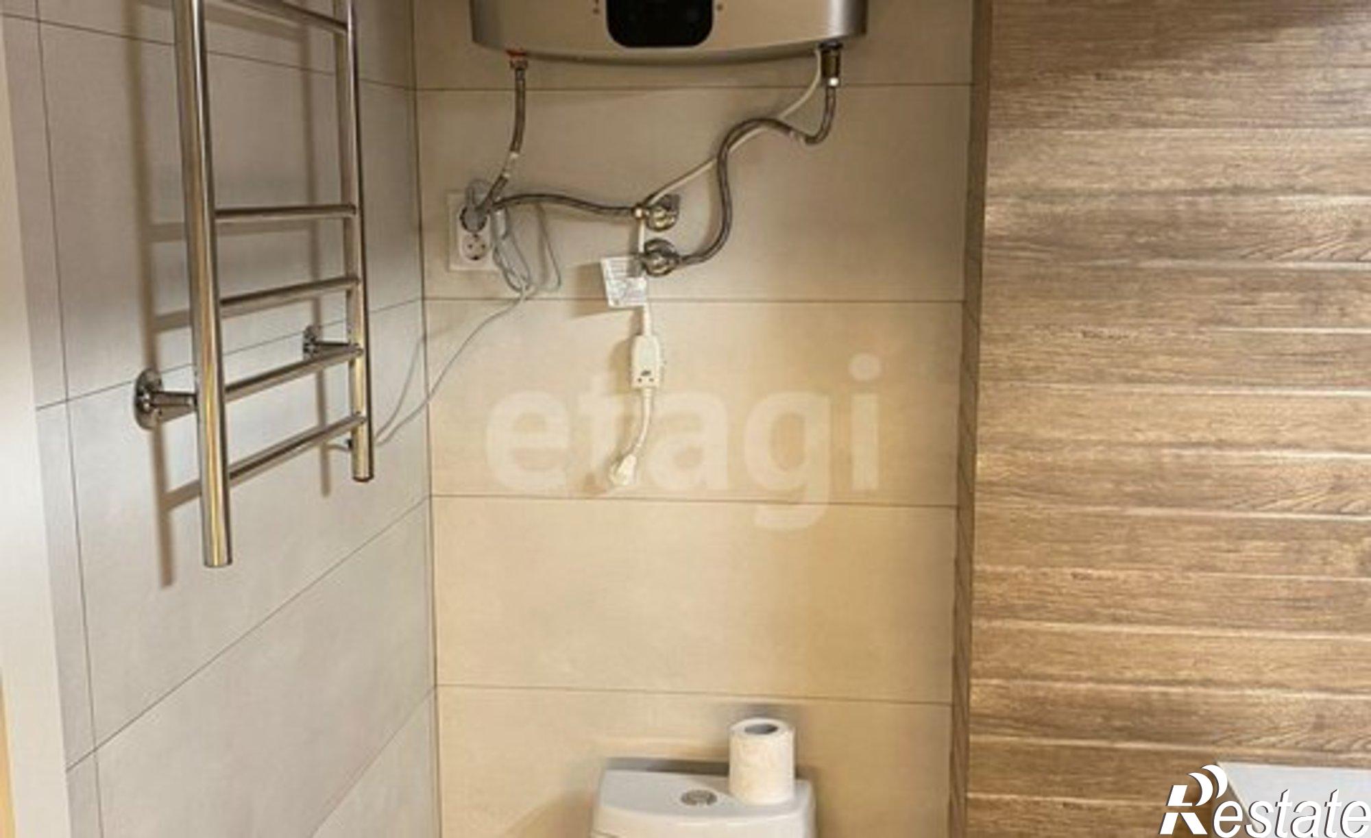 Купить квартиру за 6 700 000 рублей на Мартовский пер, 3