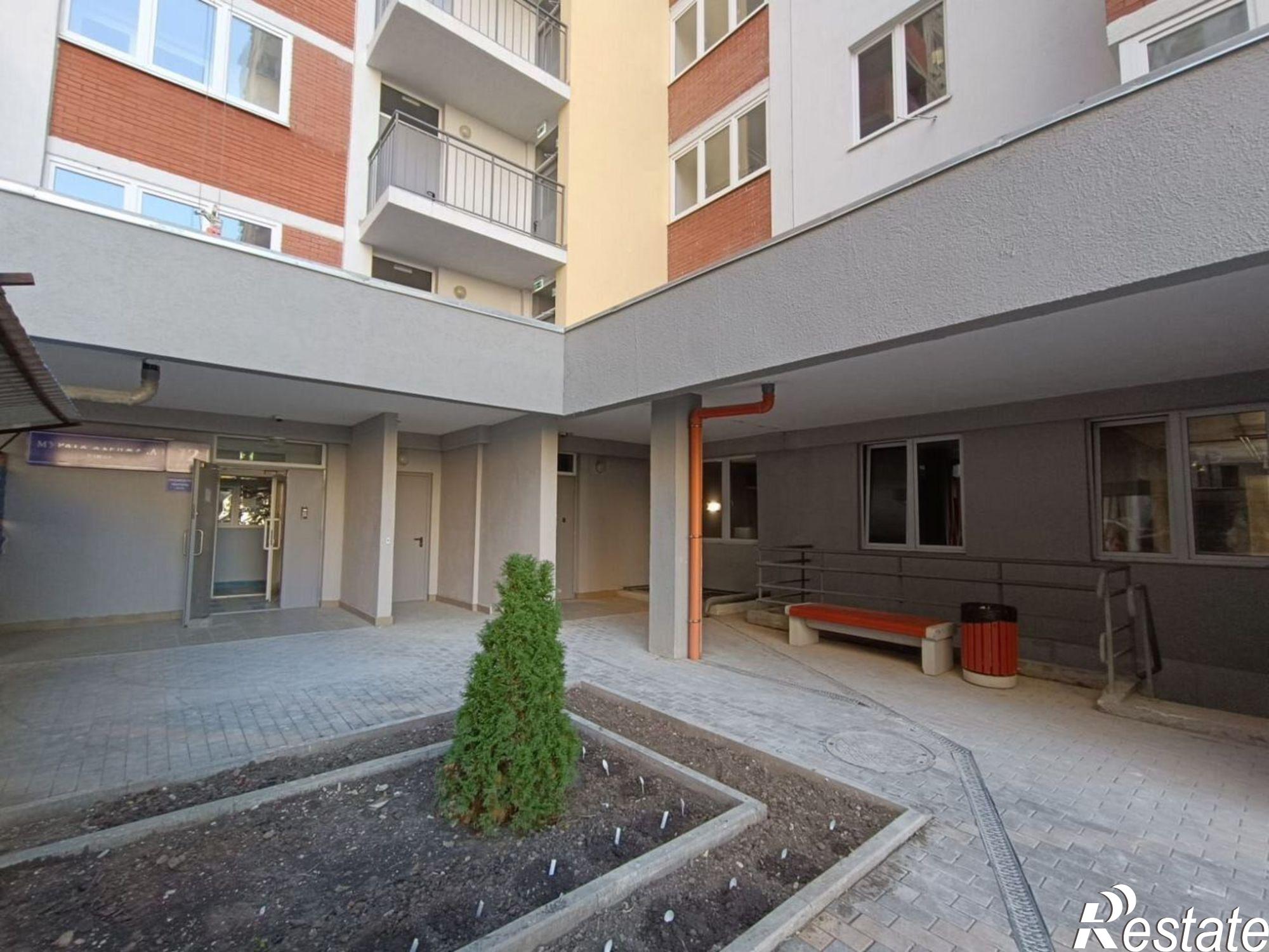 Купить квартиру за 8 300 000 рублей на улица Мурата Ахеджака, 12