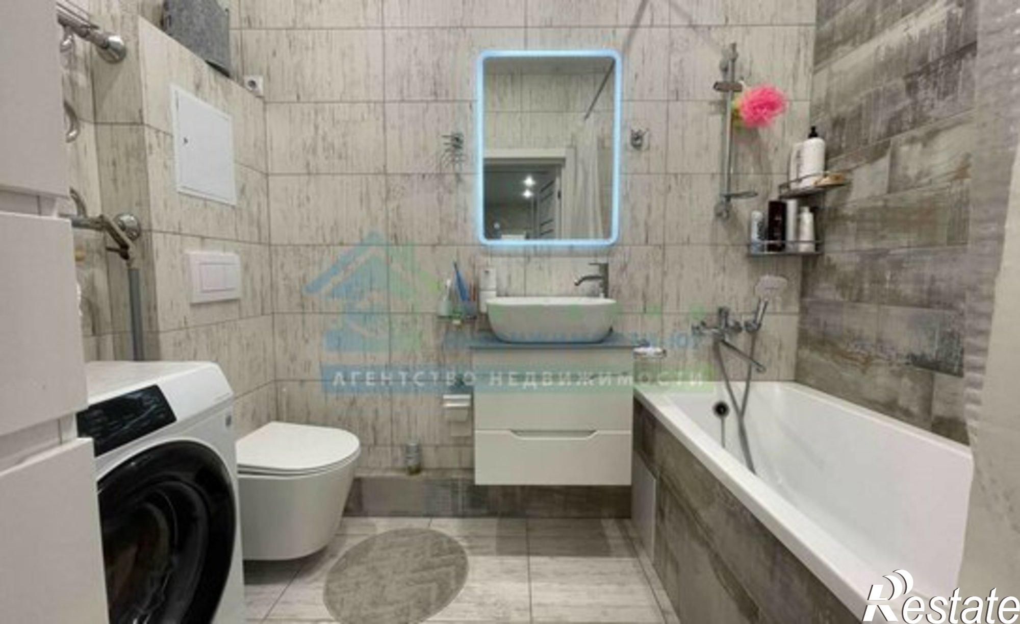 Купить квартиру за 7 800 000 рублей на Восточный пер, 16А