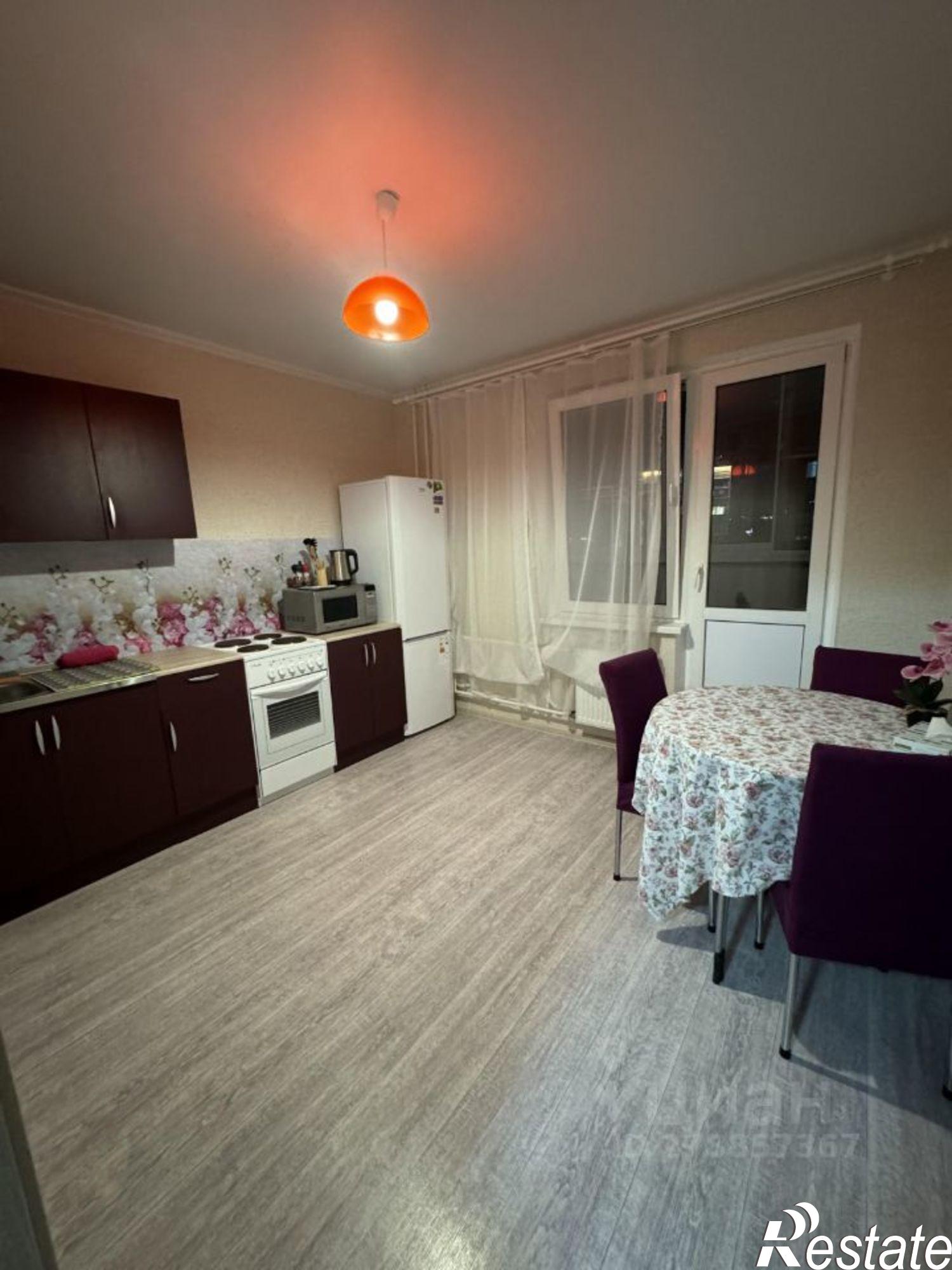 Сдать квартиру за 30 000 рублей на ул Котанова, 1 1