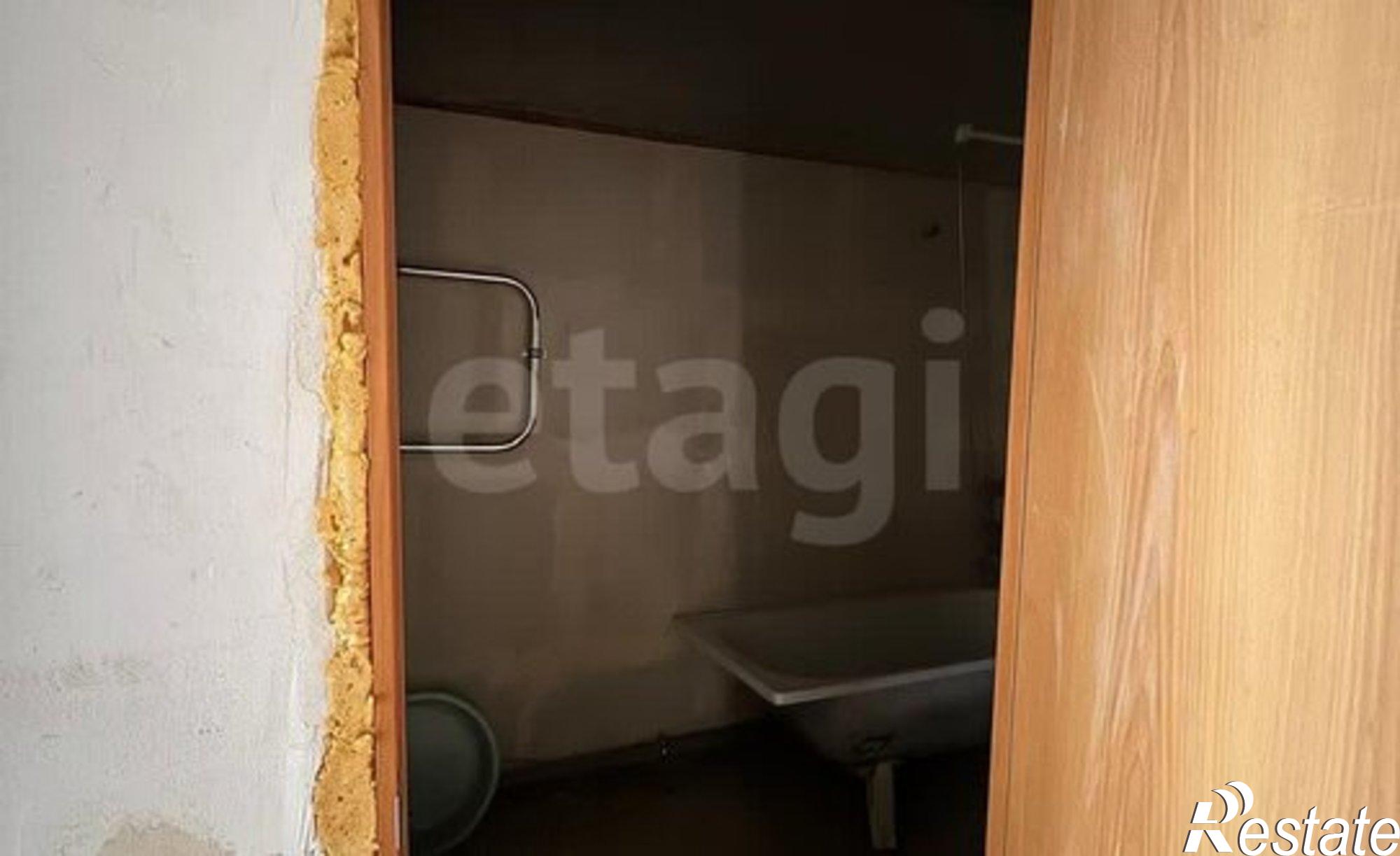 Купить квартиру за 14 000 000 рублей на проспект Дзержинского, 244 к8