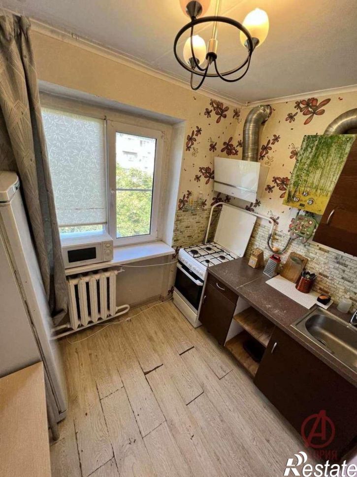 1-комн квартира Героев Десантников улица, 31