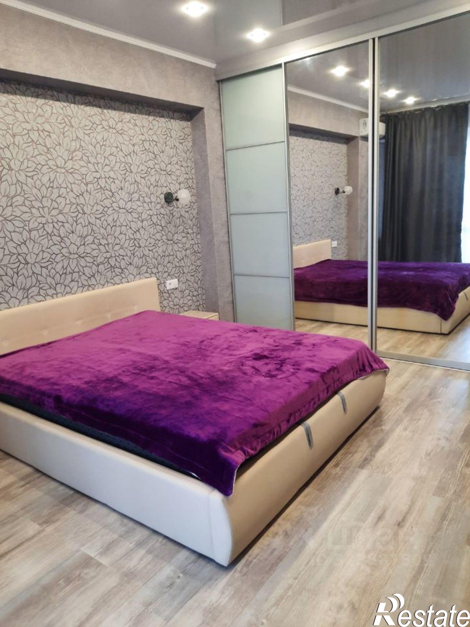 Сдать квартиру за 35 000 рублей на пр-кт Дзержинского, 244 8