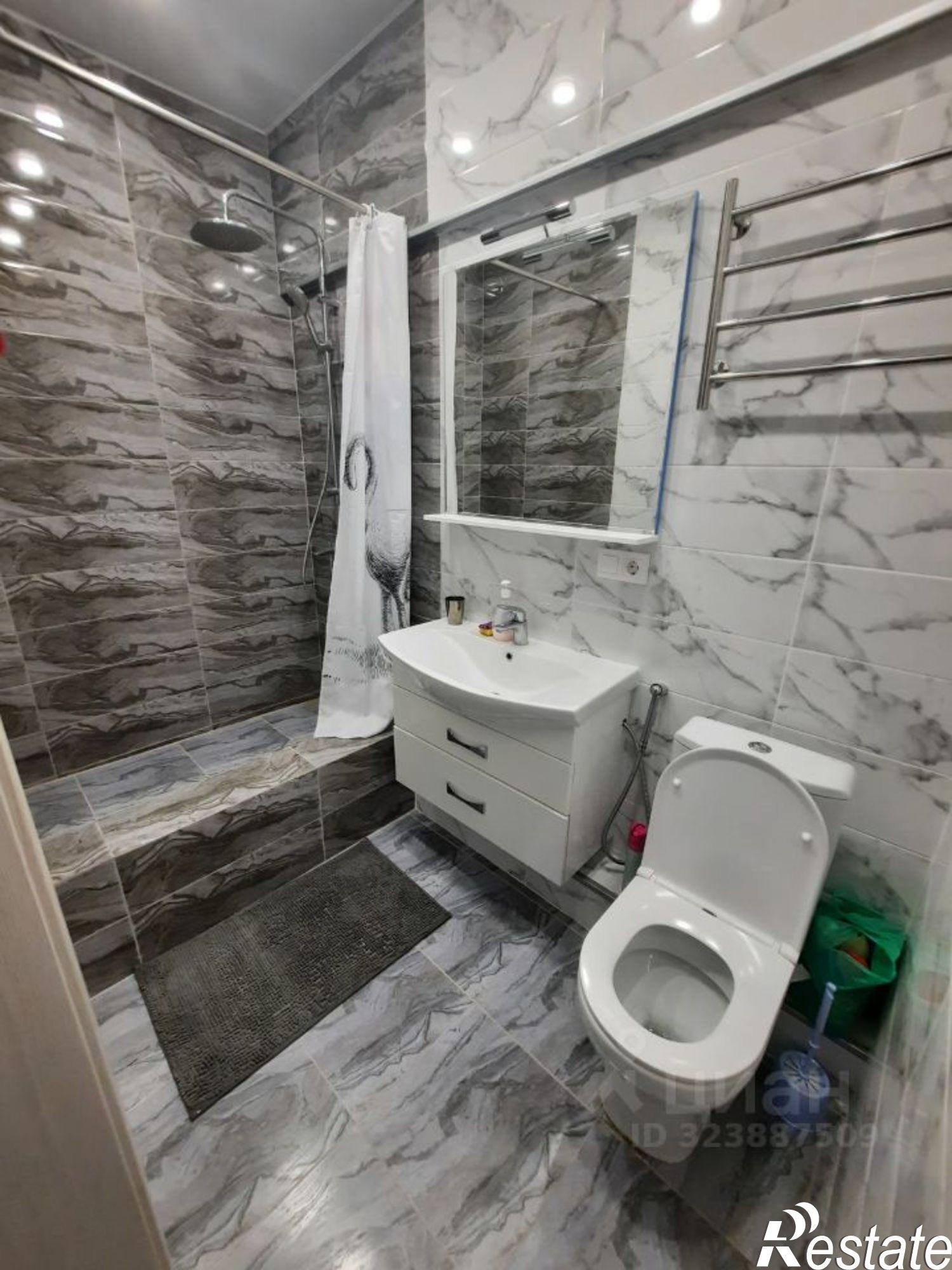 Сдать квартиру за 35 000 рублей на пр-кт Дзержинского, 244 8