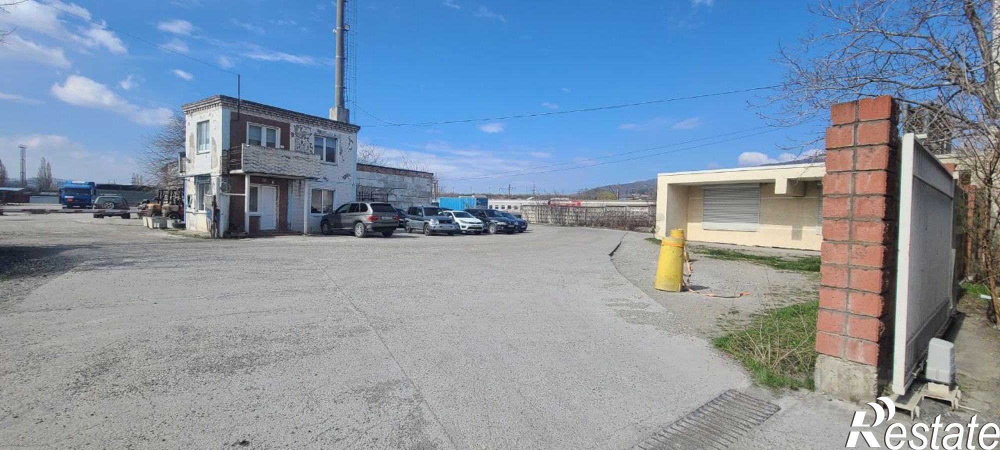 Сдать ОСЗ, отдельно стоящее здание за 243 771 рублей на ул Маркова, 1