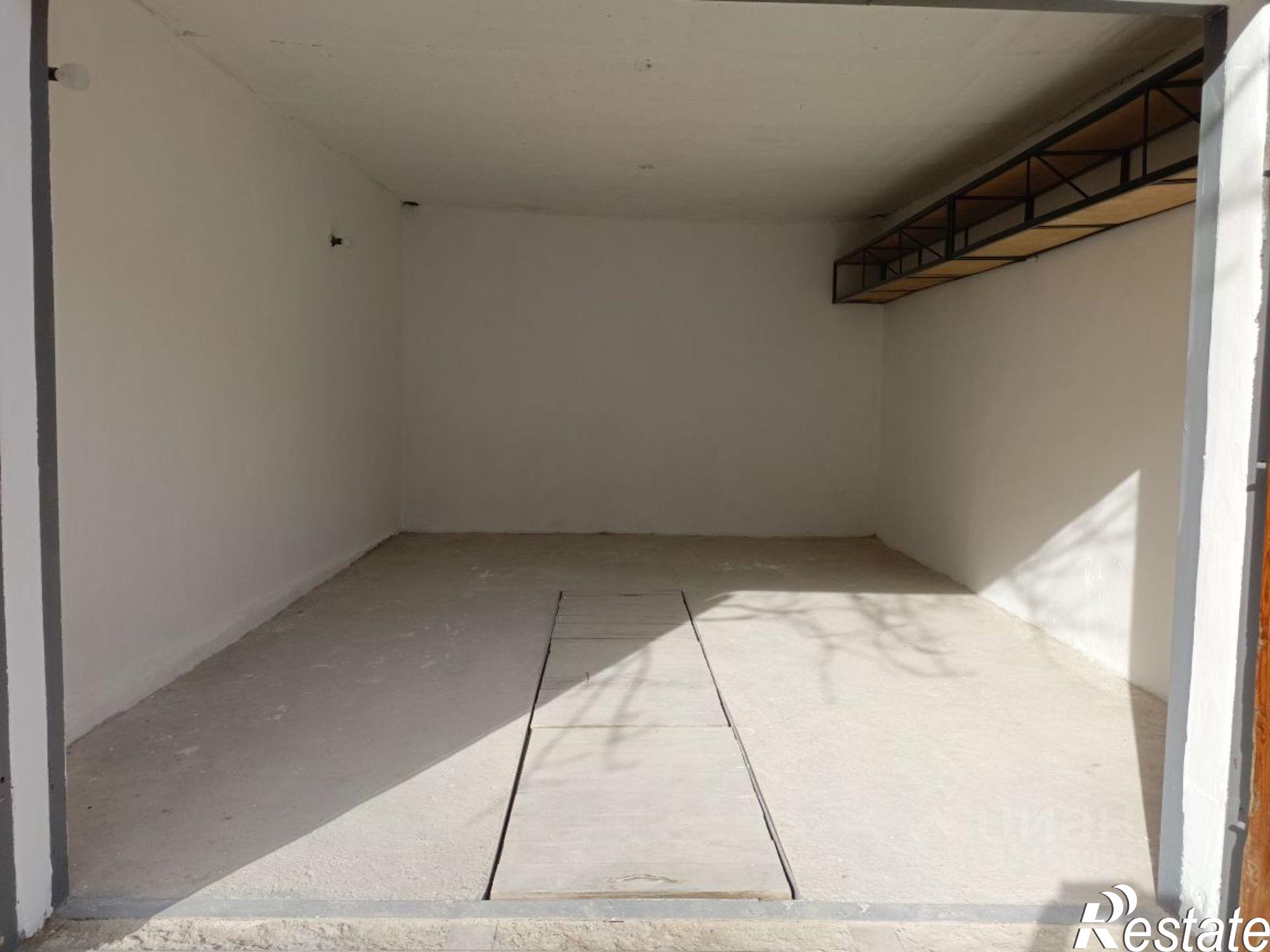 Купить гараж, место в паркинге за 1 400 010 рублей на улица Мира, 6