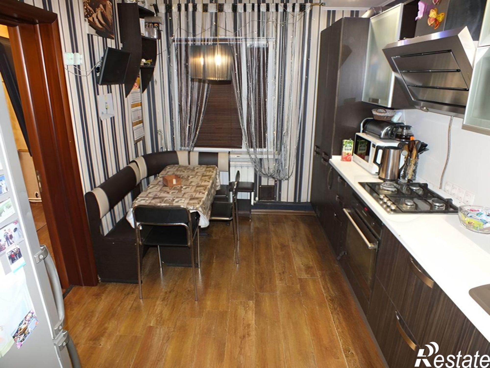 Купить квартиру за 6 300 000 рублей на ул Видова, 131 2