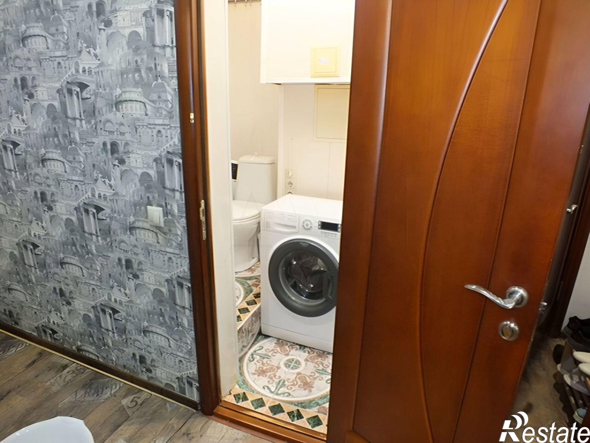 Купить квартиру за 6 300 000 рублей на ул Видова, 131 2