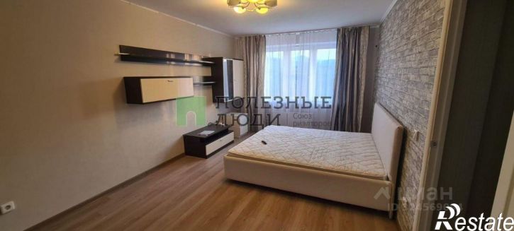 2-комн квартира улица Видова, 220,  д. 220