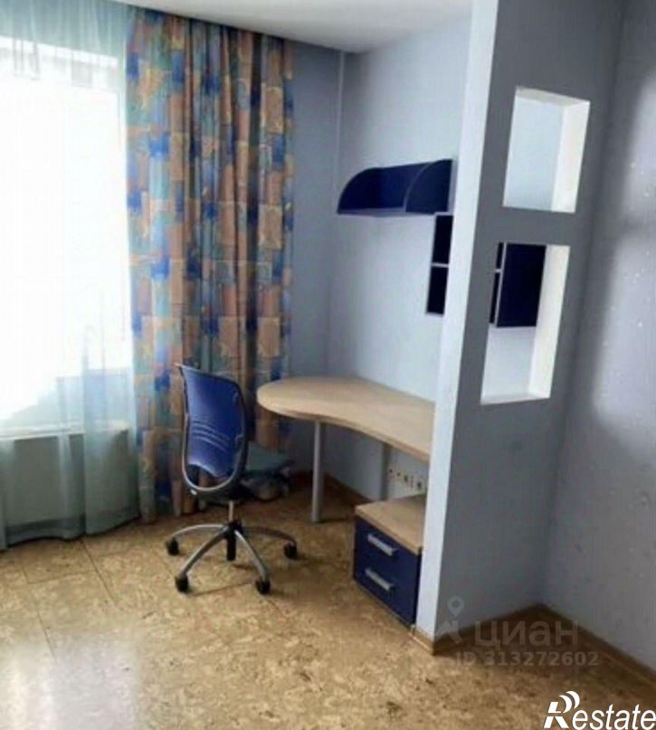 4-комн квартира набережная Адмирала Серебрякова, 61А,  д. 61А