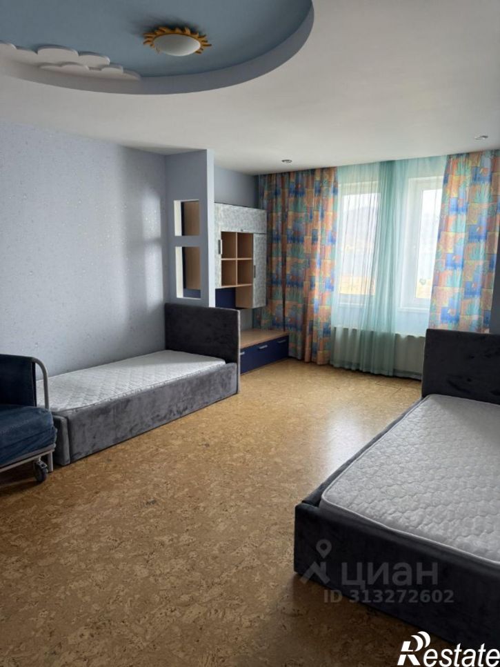 4-комн квартира набережная Адмирала Серебрякова, 61А,  д. 61А