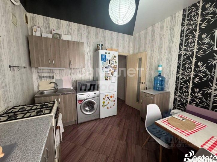 2-комн квартира Ручейная улица, 38,  д. 38