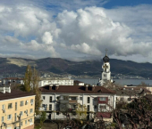 2-комн, 44кв м, этаж 5/5 пр-кт Ленина, 20