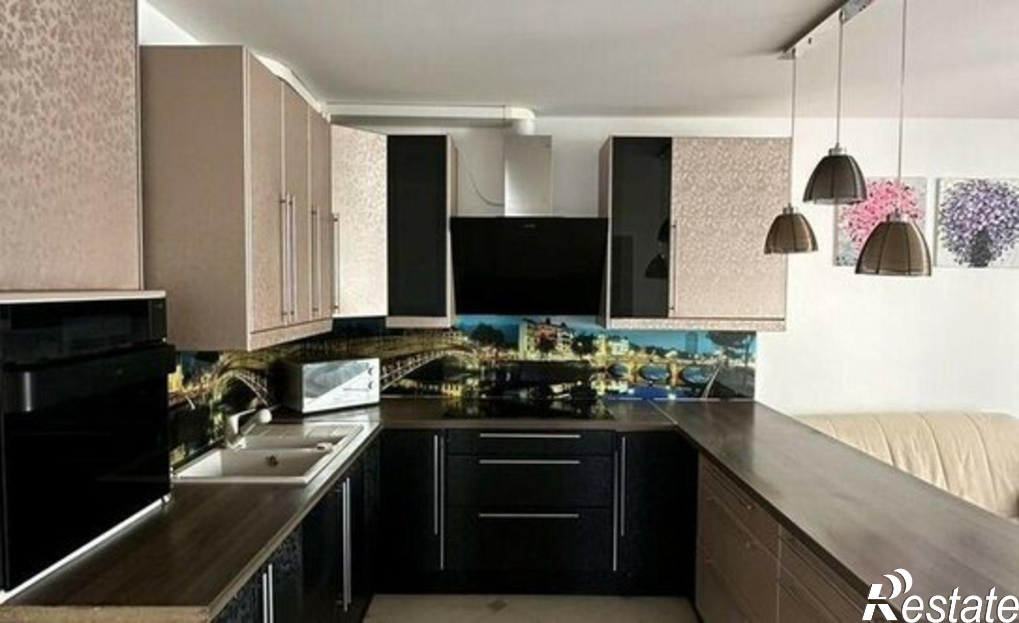 Купить квартиру за 10 700 000 рублей на проспект Ленина, 99