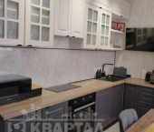 2-комн, 47кв м, этаж 1/4 проспект Ленина, 80