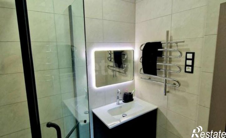 2-комн квартира ул Котанова, 7 4,  д. 7 4,  к. 4