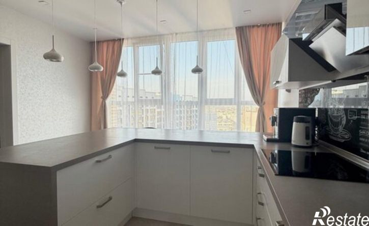 3-комн квартира проспект Дзержинского, 231,  д. 231