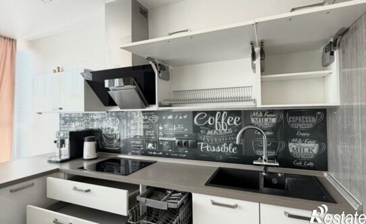 3-комн квартира проспект Дзержинского, 231,  д. 231