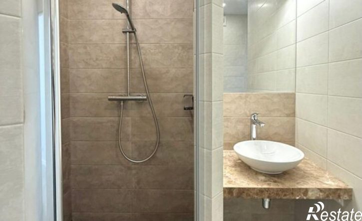 3-комн квартира проспект Дзержинского, 231,  д. 231