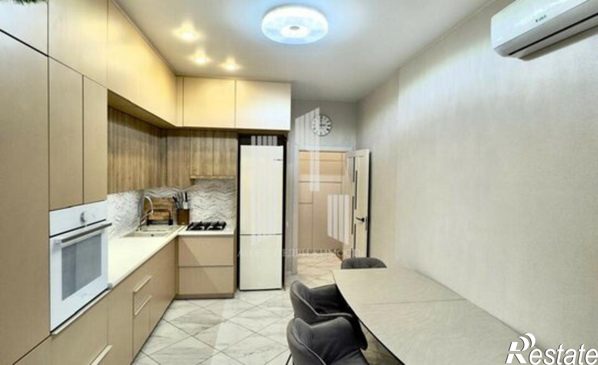 Купить квартиру за 15 500 000 рублей на улица Серова, 17