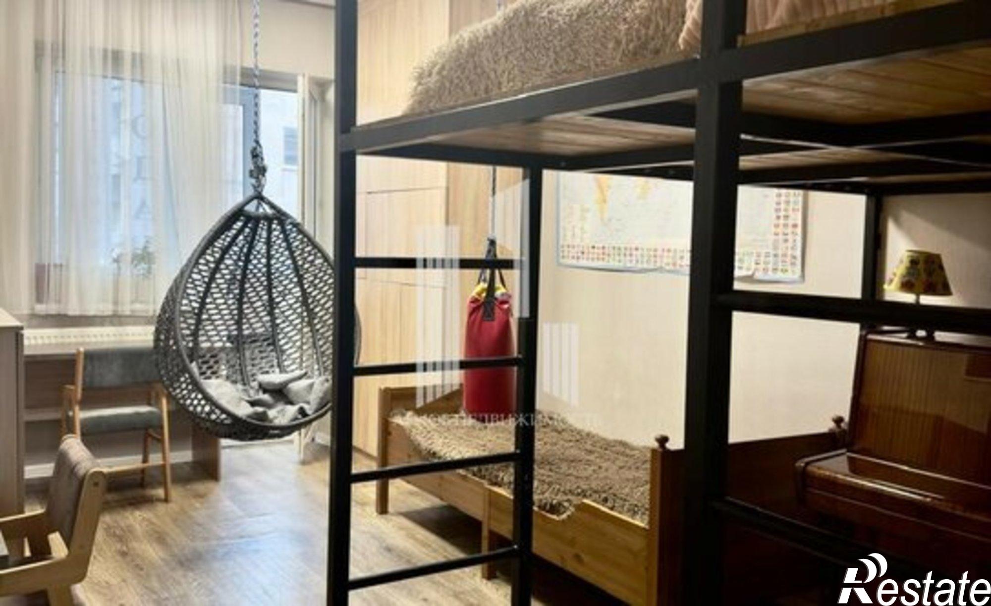 Купить квартиру за 15 500 000 рублей на улица Серова, 17