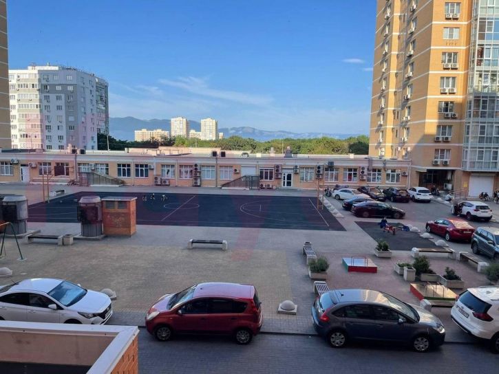 3-комн квартира Пионерская ул.