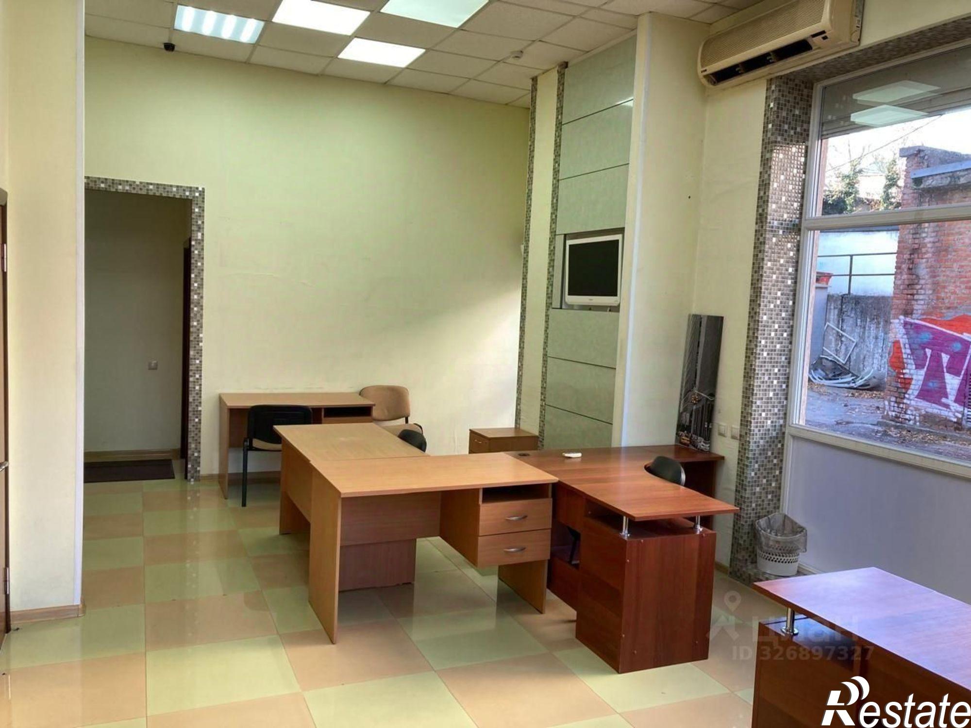 Купить офис, помещение под офис за 14 923 200 рублей на улица Энгельса, 73-75