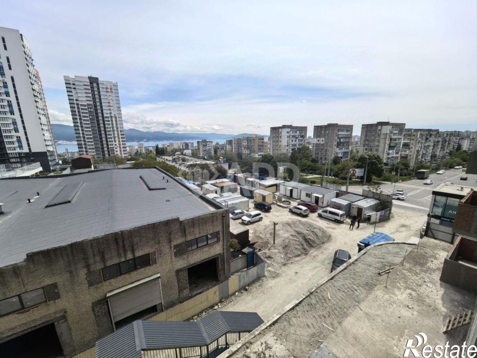 Купить торговое помещение за 6 184 500 рублей на ул Куникова, 49