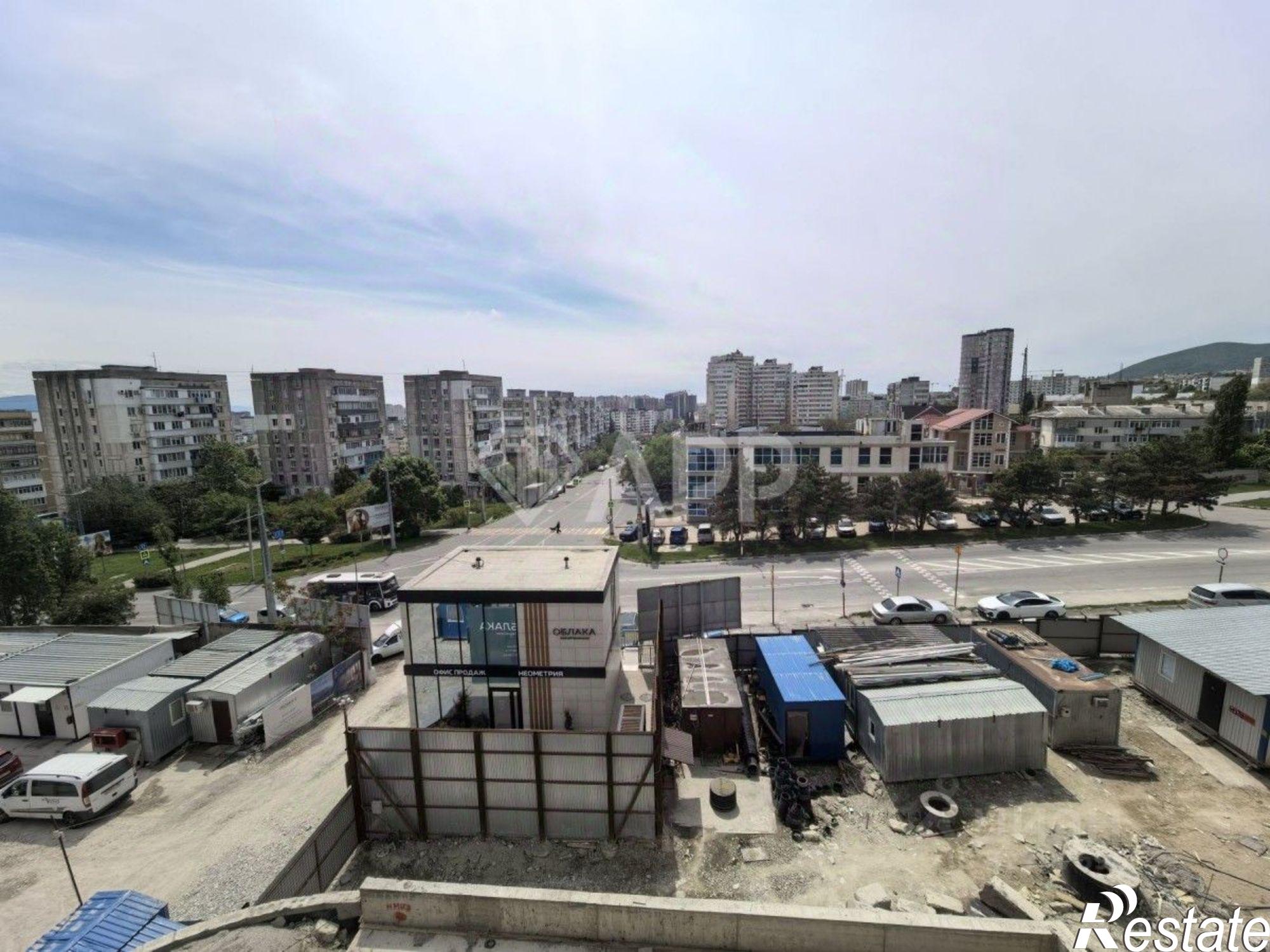 Купить торговое помещение за 6 184 500 рублей на ул Куникова, 49