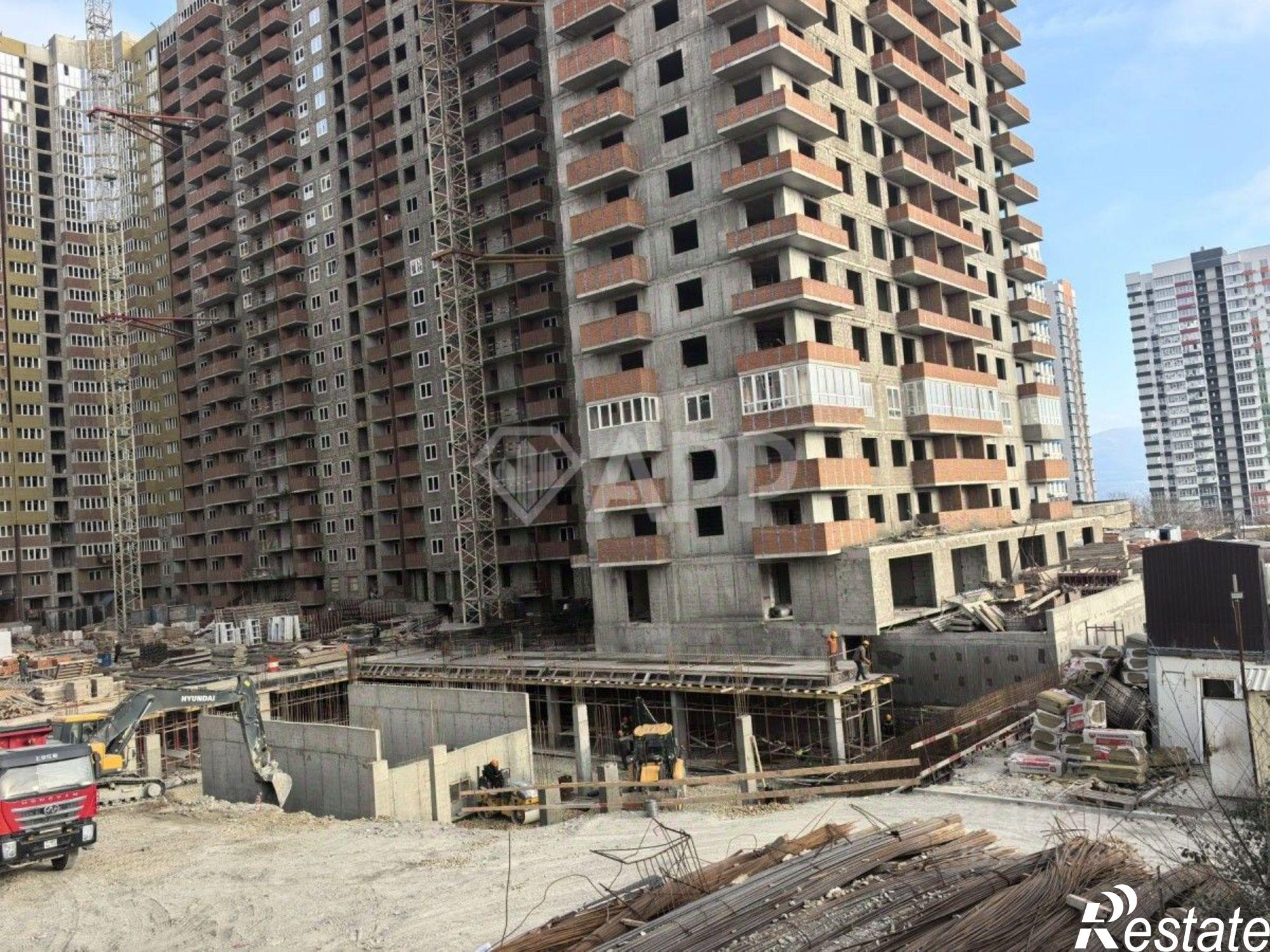 Купить торговое помещение за 6 184 500 рублей на ул Куникова, 49