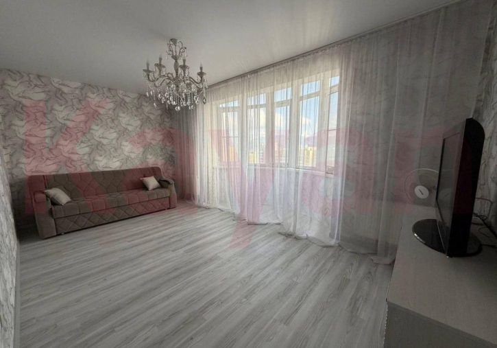 3-комн квартира Пионерская ул.