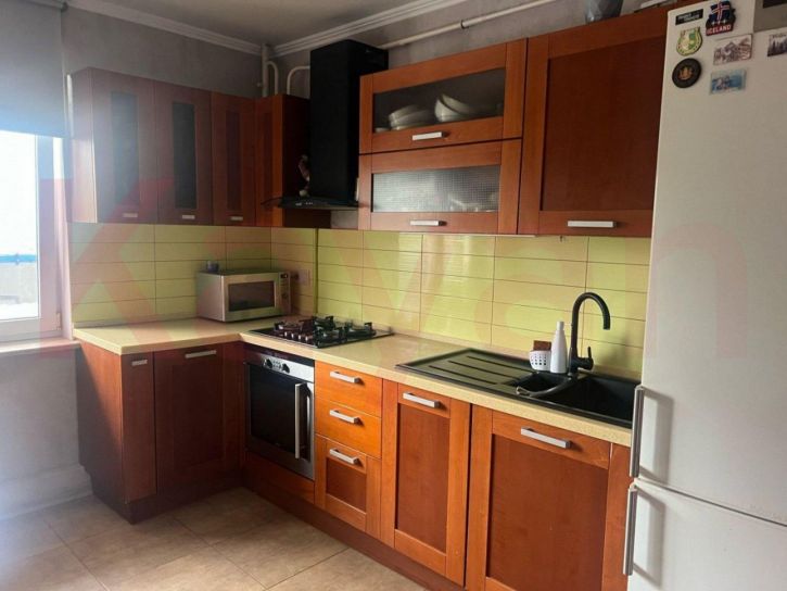 2-комн квартира Дзержинского проспект