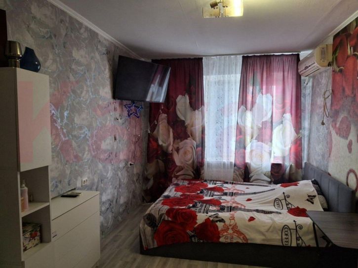 Комната Куникова ул.