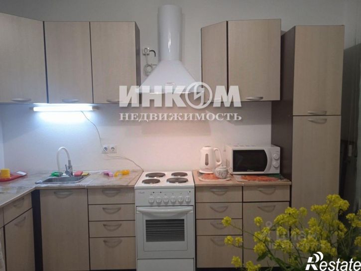 2-комн квартира улица Мурата Ахеджака, 18,  д. 18