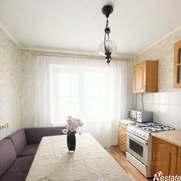 3-комн квартира улица Алексеева, 22,  д. 22