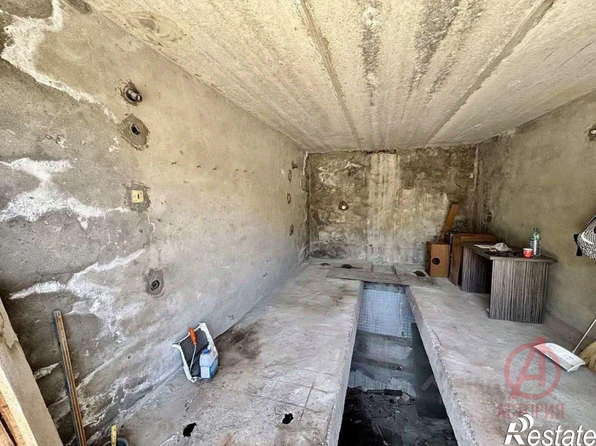 Купить гараж, место в паркинге за 1 141 650 рублей на ул Видова, 156