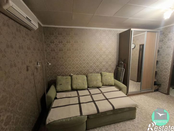 2-комн квартира муниципальное образование Новороссийск,Карамзина улица,43